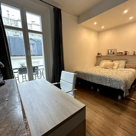 Beautiful With Seine And Musee D'orsay View Apartment